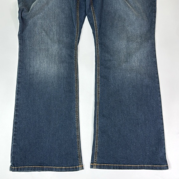 Torrid Luxe Slim Boot Super Stretch Jeans NWT Size 26 Tall - Picture 3 of 12